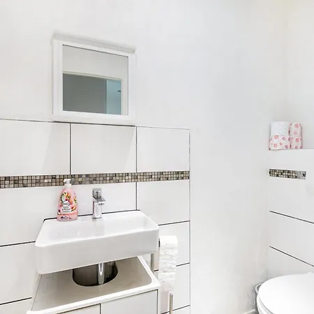 Feriehus Haus Alame *